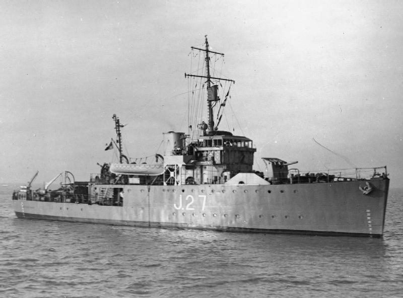 HMS Blackpool Underway.