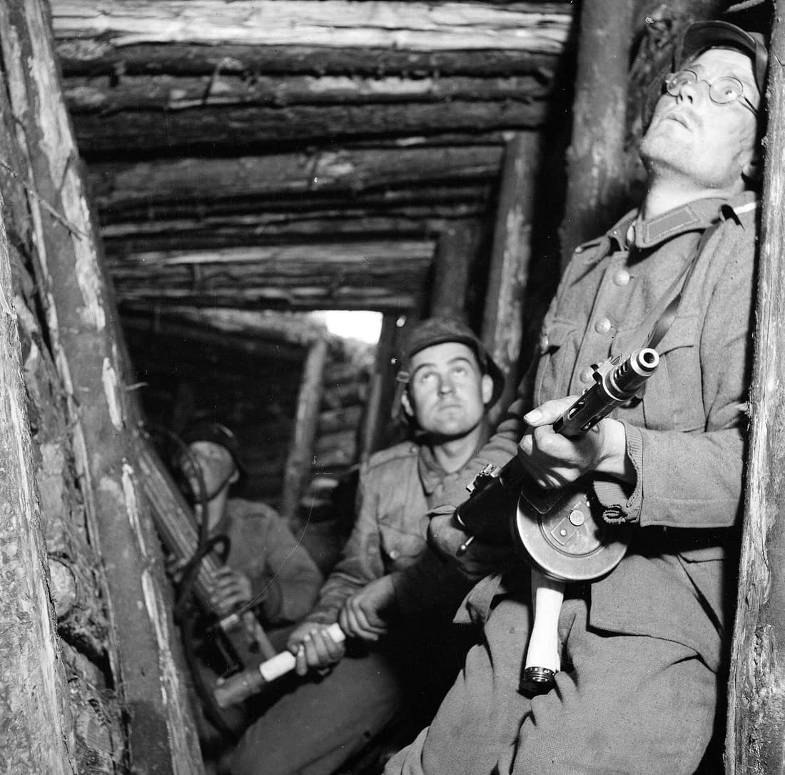 Finnish soldiers in a shelter on the VT-line during an alert