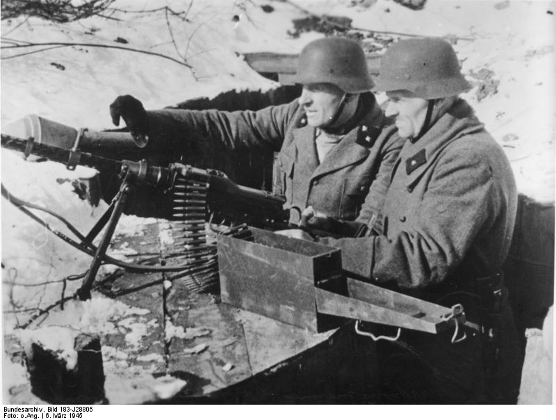 For documentary purposes the German Federal Archive often retained the original image captions, which may be erroneous, biased, obsolete or politically extreme. ADN-ZB II. Weltkrieg 1939-45 Deutsch-sowjetische Front, Ost