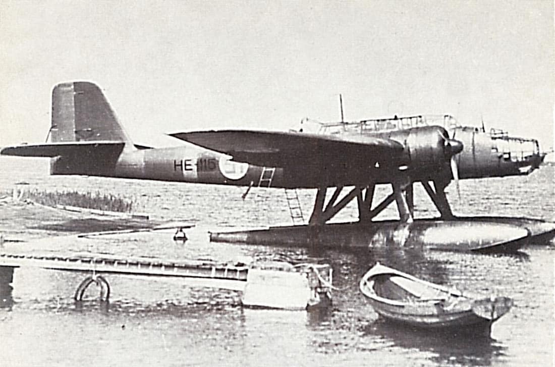 Heinkel 115, konetta käytettiin kaukopartiomiesten kuljettamiseksi rintaman taakse, kone kuljetti 12 - 14 miestä varusteineen.