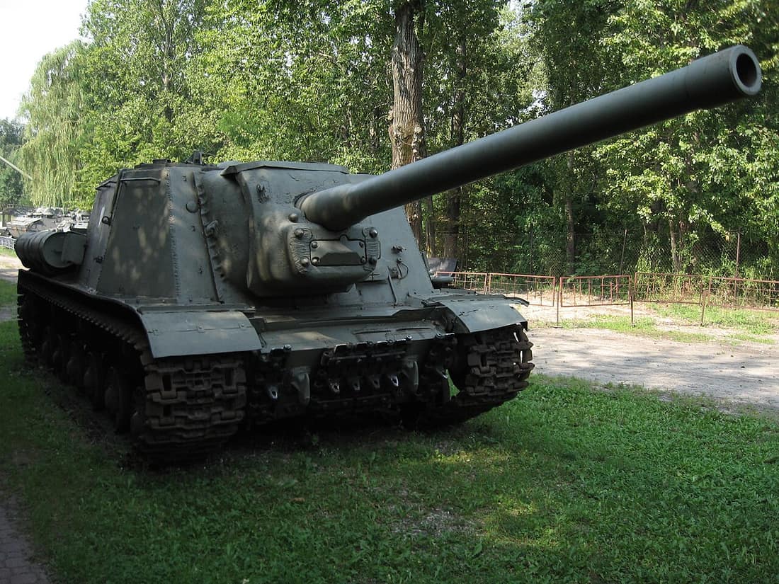 ISU-122 self-propelled gun at the Muzeum Polskiej Techniki Wojskowej in Warsaw.