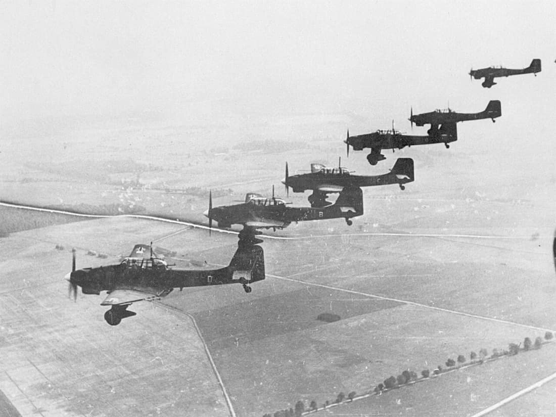 For documentary purposes the German Federal Archive often retained the original image captions, which may be erroneous, biased, obsolete or politically extreme. Luftsieg in Polen, Eine Staffel Stukas = Ju 87 = fliegt geg