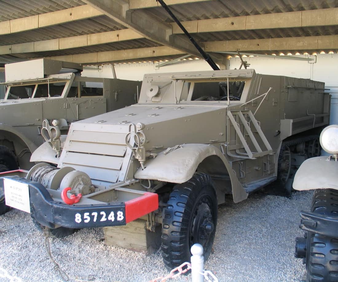 Description: M3 halftrack armed with a 20 mm anti-aircraft cannon in Batey ha-Osef Museum, Tel Aviv, Israel. 2005. Source: Photo by me, User:Bukvoed.