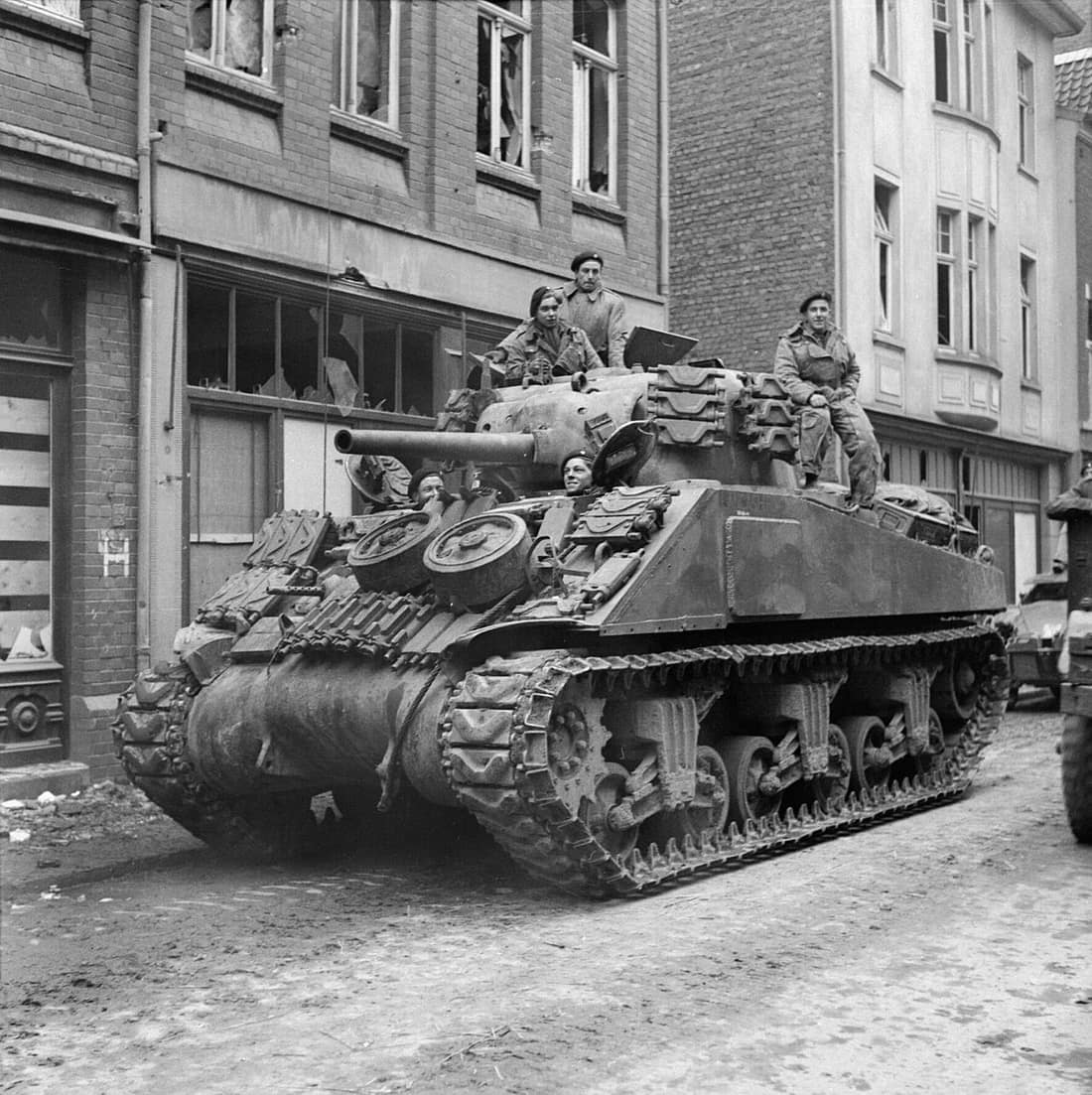 A Sherman tank of 8th Armoured Brigade in Kevelaer, Germany, 4 March 1945. Sherman tank of 8th Armoured Brigade in Kevelaer, 4 March 1945.