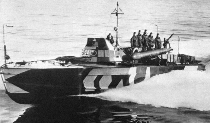 Camouflaged Regia Marina MAS in the Mediterranean during World War II. This work was created by the government of Italy, published prior to 1976, and has no known US copyright registration associated with it. It is now i