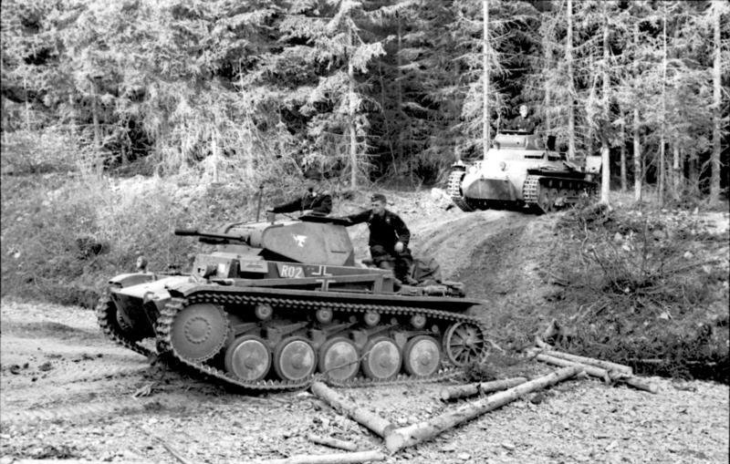 "In the West (Western campaign).- Panzer II (Ausf.c, A,B,C series) and Panzer I (Ausf.B) in the woods; KBK Lw [Kriegsberichter Kompanie Luftwaffe, "Luftwaffe war-reporting company"] 4"