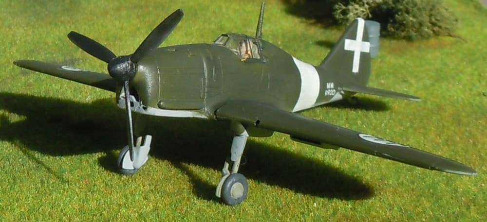 Model of a Reggiane Re.2001 Delta. More pics of the same are avialbale on http://www.klueser.eu/graphwindow.php?index=1446