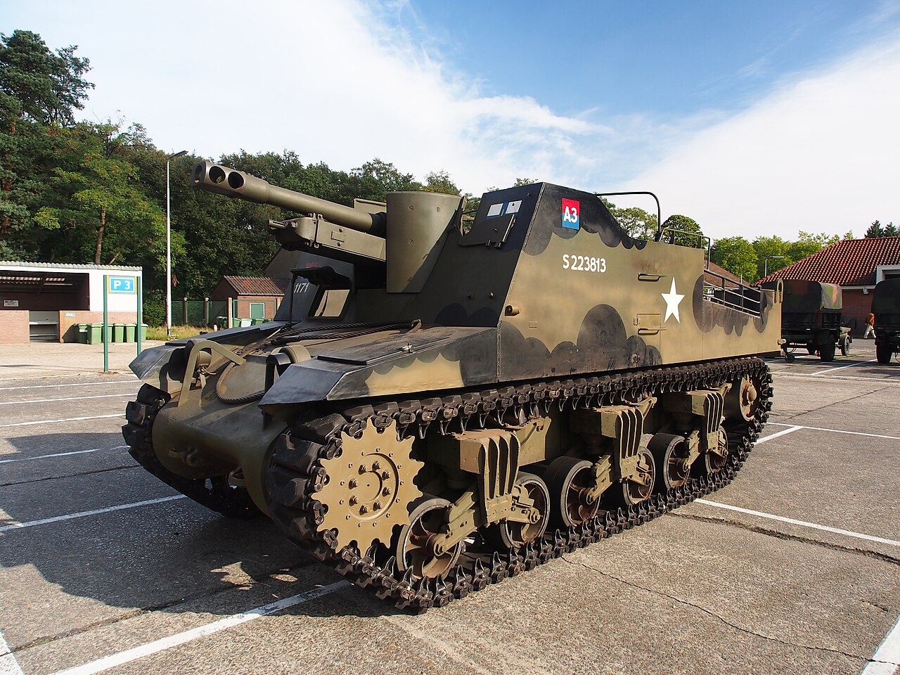 Sexton 25pdr S223813 at the Cavalry museum on the "Friends of the museum day"