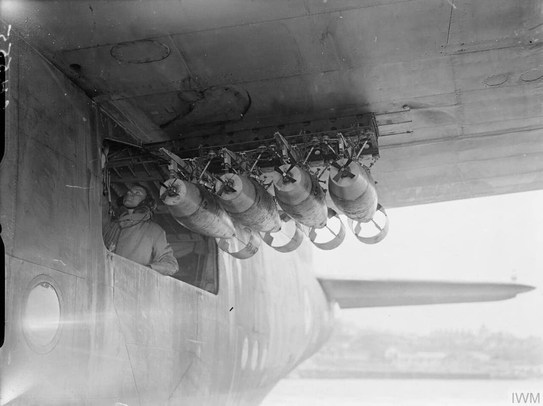 Air Ministry Second World War Official Collection