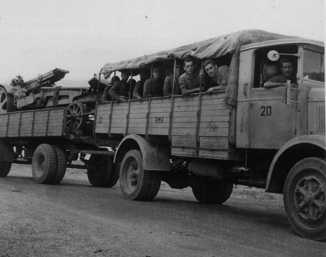 Arrival of an Italian military convoy in Tobruch in 1941