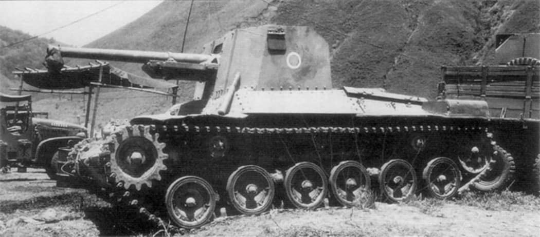 A Japanese Type 1 Ho-Ni I gun tank of the Pacific War. It utilised the chassis of the Type 97 Chi-Ha tank together with a Type 90 75 mm field gun.