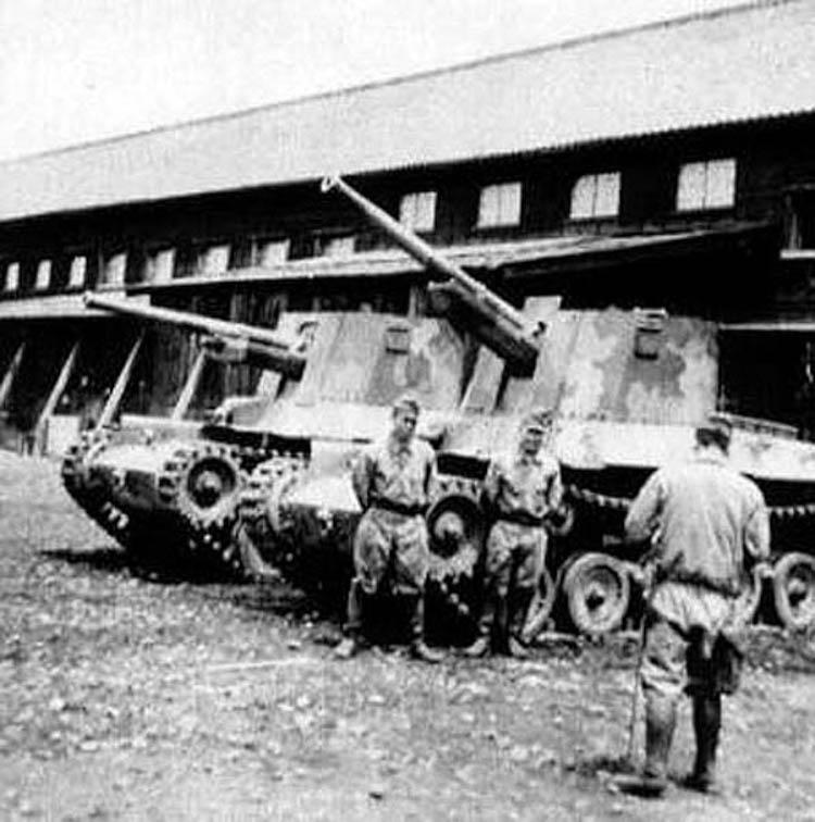Type 1 gun tanks Ho-Ni I of the Imperial Japanese Army