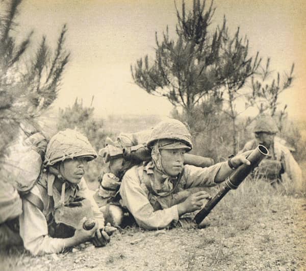 Soldiers of JIA 13th Army during the Zhejiang-Jiangxi operation, 30 May 1942. At Jīnhuá, Zhèjiāng Province, China.