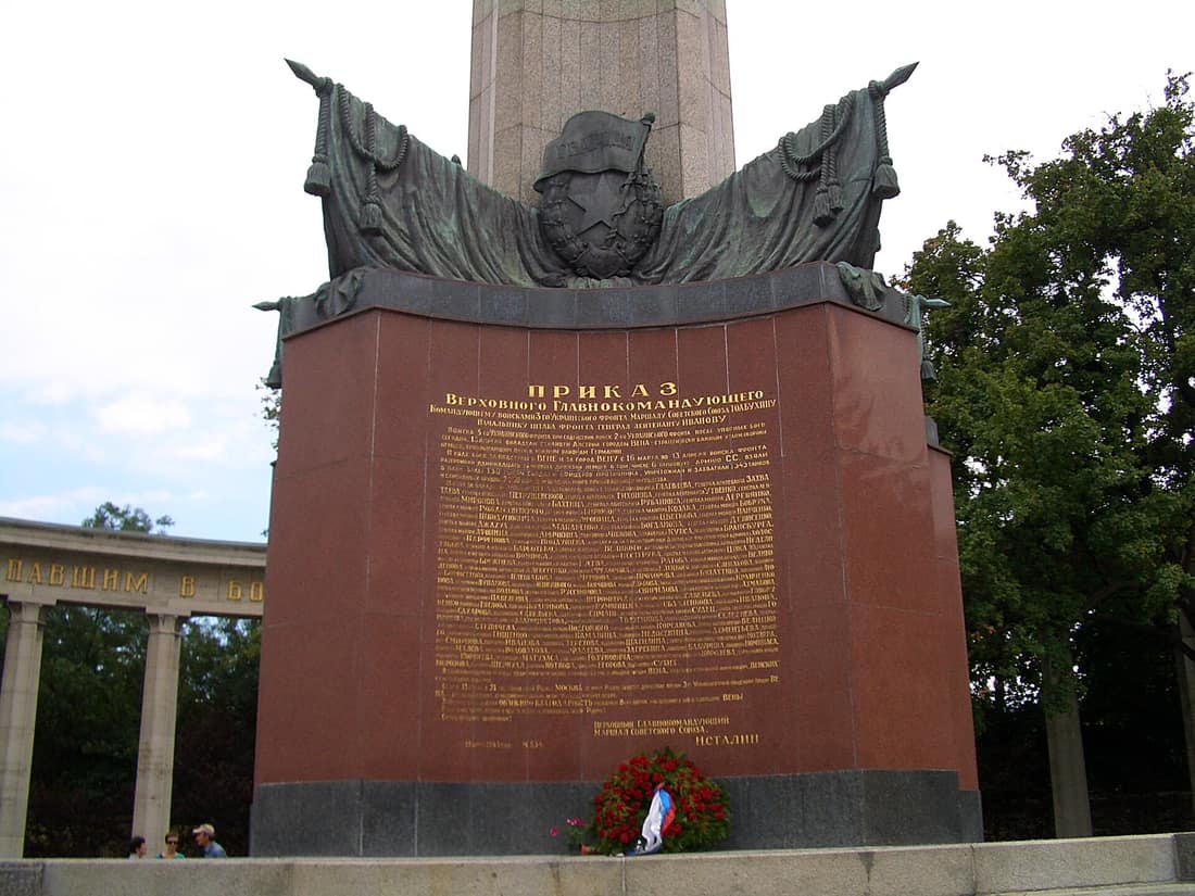 The Red Army Monument in Vienna - the text of Stalin's order congratulating the troops that took the city