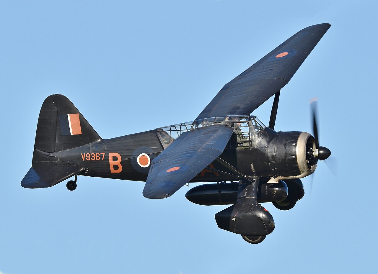 c/n Y1536 Built in Canada for the RCAF with the serial 2355, although also allocated British military serial V9552. Now owned and operated by the Shuttleworth Collection, she has been fitted with a ladder and replica lon