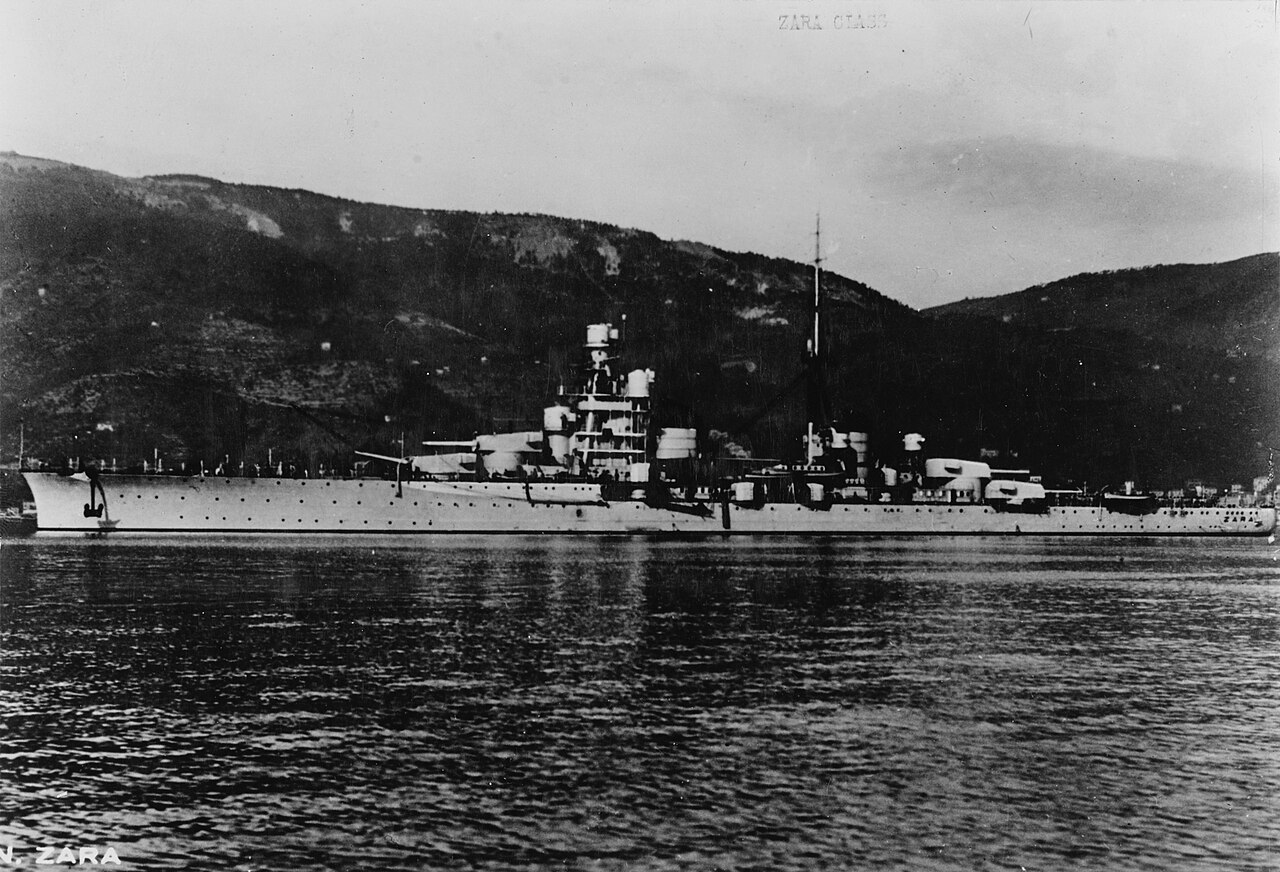 The Italian cruiser Zara , date unknown.